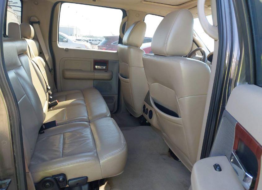 Photo 8 of 2005 Ford F-150 LARIAT/XLT (VIN 1FTPW12535FA25149)