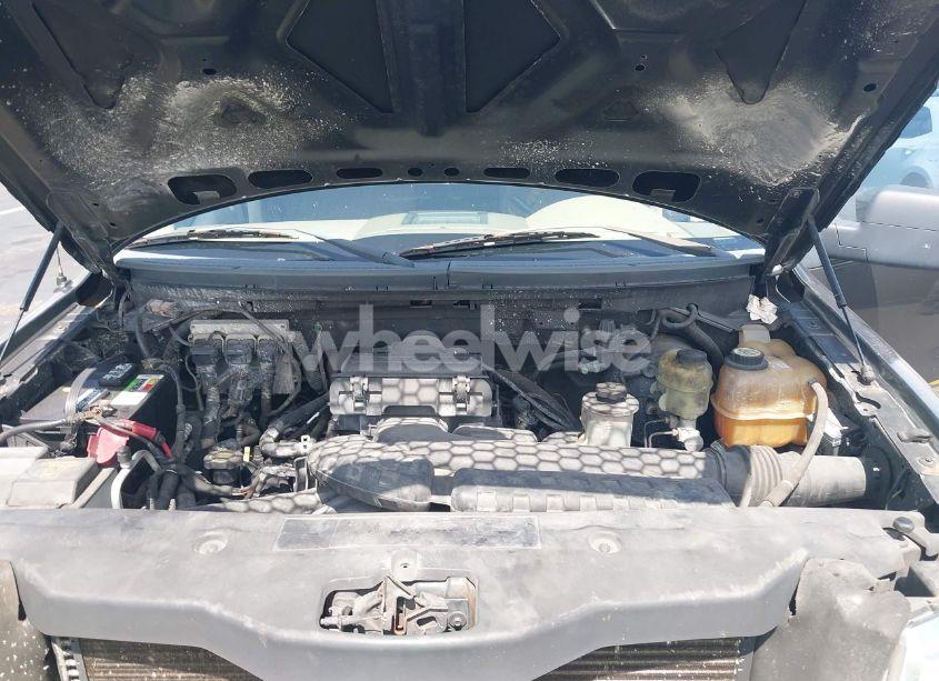 Photo 10 of 2005 Ford F-150 LARIAT/XLT (VIN 1FTPW12535FA37219)