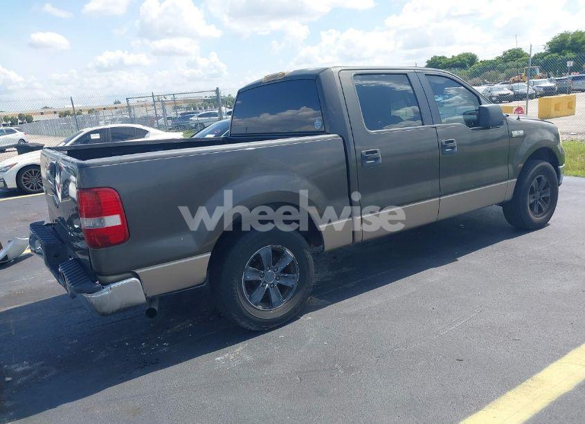 Photo 4 of 2005 Ford F-150 LARIAT/XLT (VIN 1FTPW12535FA37219)