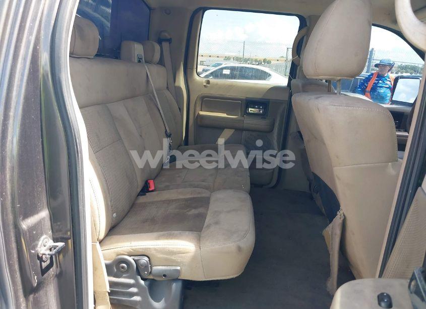 Photo 8 of 2005 Ford F-150 LARIAT/XLT (VIN 1FTPW12535FA37219)