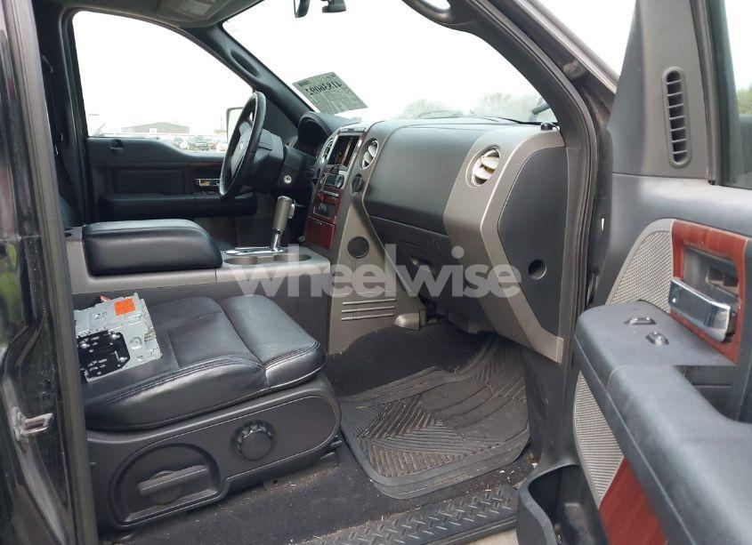 Photo 5 of 2005 Ford F-150 LARIAT/XLT (VIN 1FTPW12535FA42498)