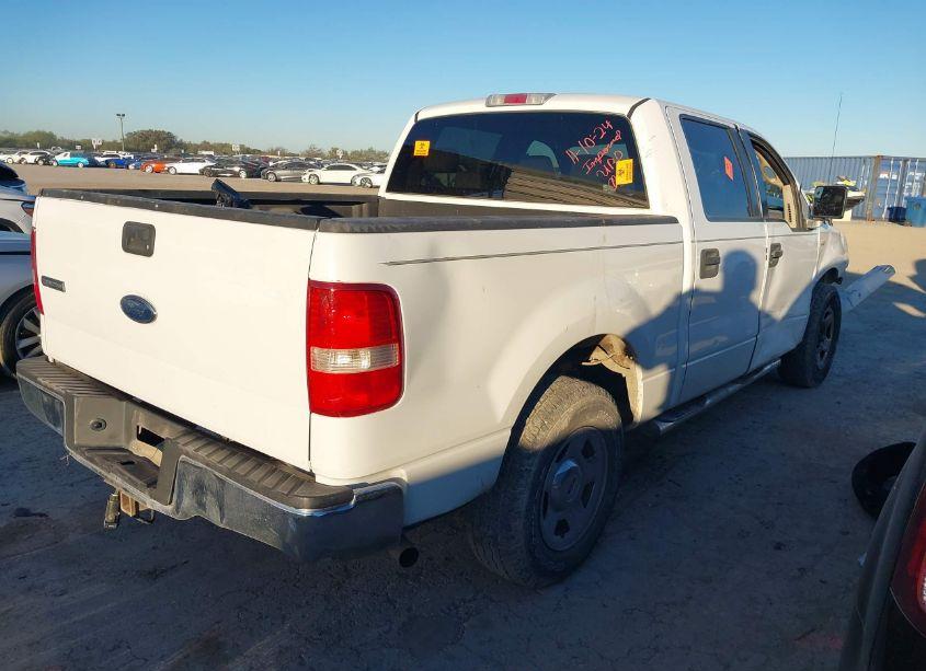 Photo 4 of 2005 Ford F-150 LARIAT/XLT (VIN 1FTPW12535FB62754)