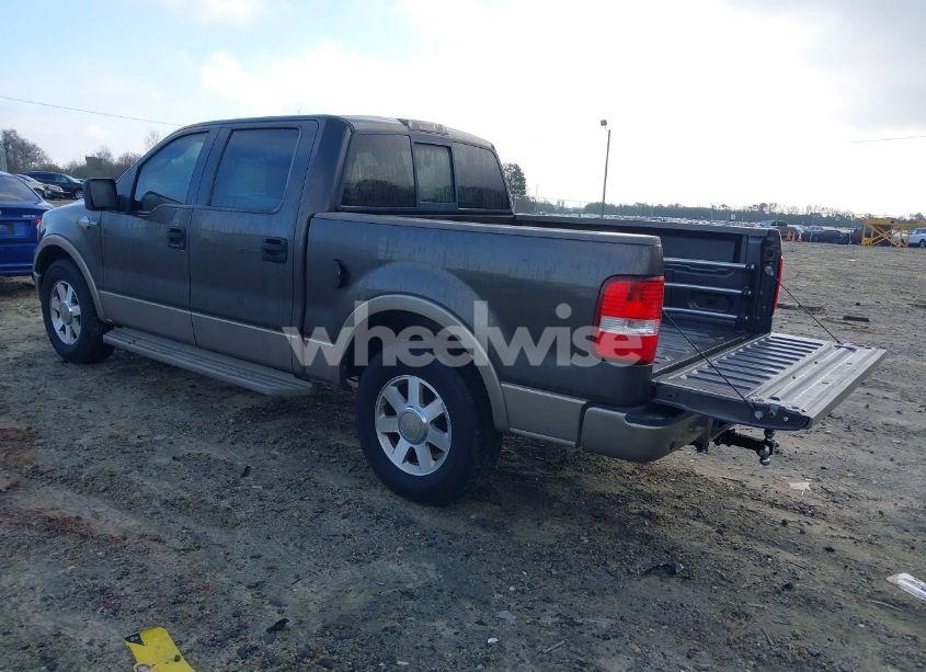 Photo 3 of 2005 Ford F-150 LARIAT/XLT (VIN 1FTPW12535KD18525)
