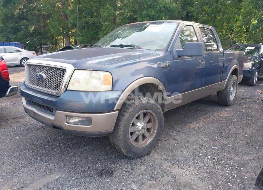 Photo 2 of 2005 Ford F-150 LARIAT/XLT (VIN 1FTPW12535KD96464)