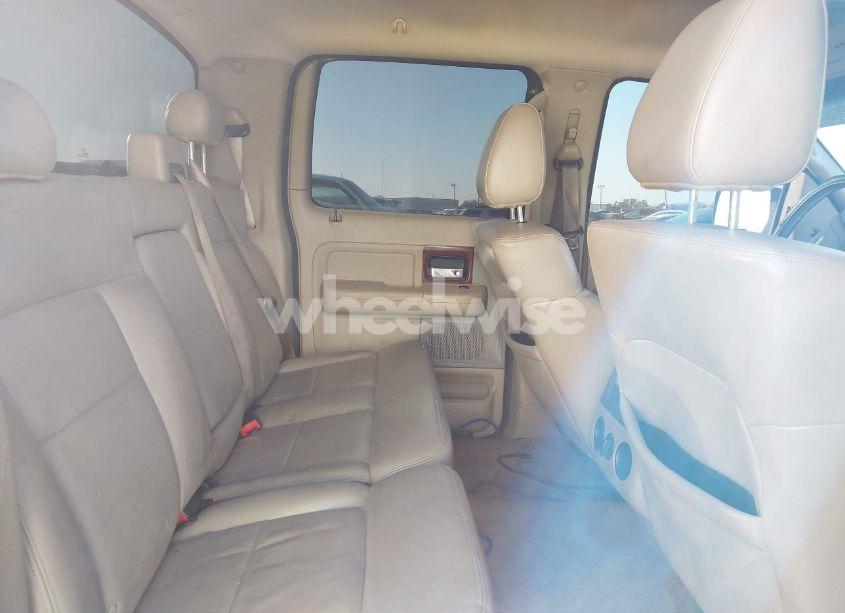 Photo 8 of 2005 Ford F-150 LARIAT/XLT (VIN 1FTPW12535KE54749)