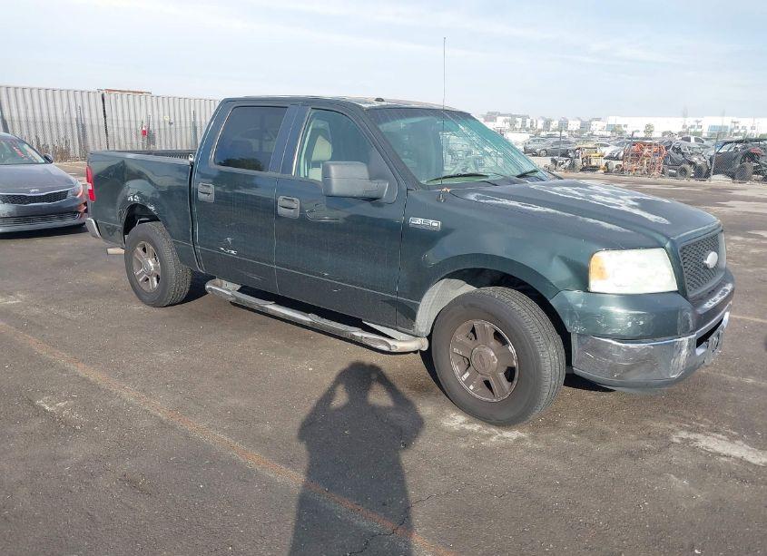 2006 Ford F-150 LARIAT/XLT (VIN 1FTPW12536KD30823) main photo