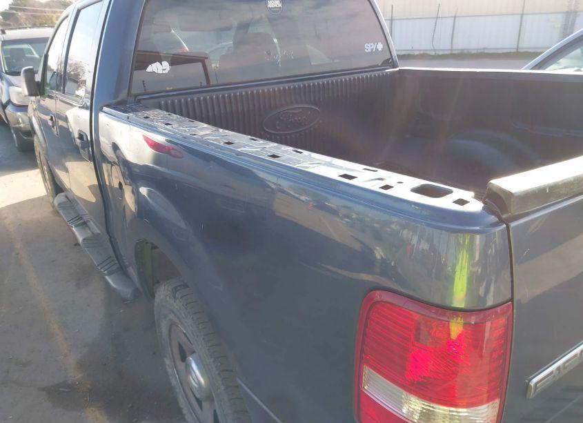 Photo 13 of 2004 Ford F-150 LARIAT/XLT (VIN 1FTPW12544KB99771)