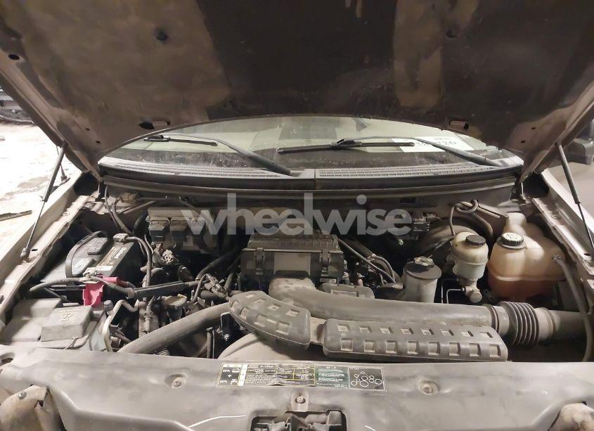 Photo 10 of 2004 Ford F-150 LARIAT/XLT (VIN 1FTPW12544KC05536)