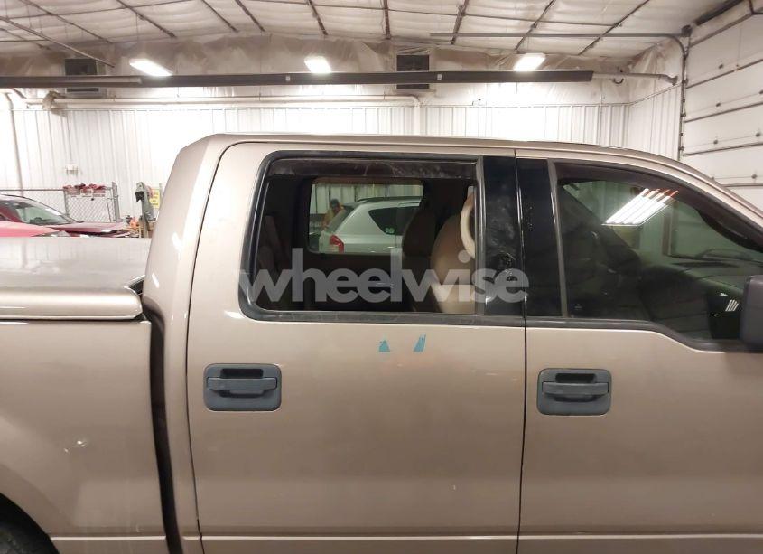 Photo 13 of 2004 Ford F-150 LARIAT/XLT (VIN 1FTPW12544KC05536)