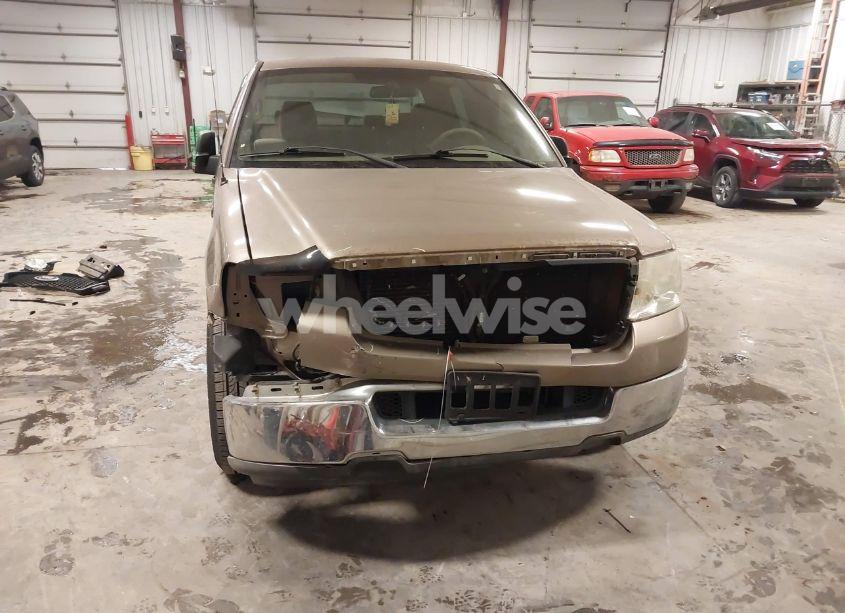 Photo 6 of 2004 Ford F-150 LARIAT/XLT (VIN 1FTPW12544KC05536)