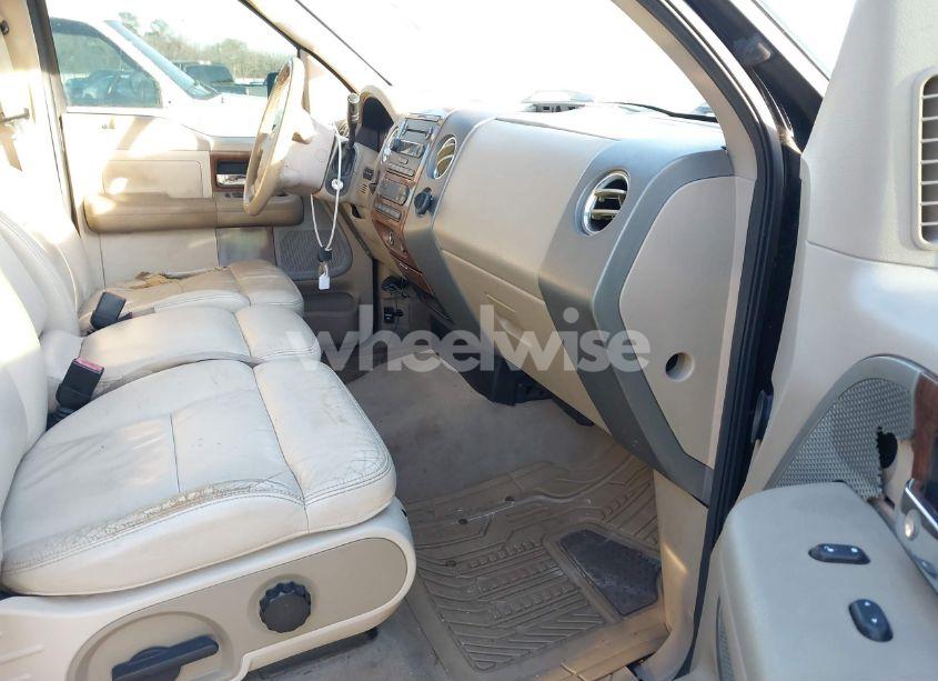 Photo 5 of 2004 Ford F-150 LARIAT/XLT (VIN 1FTPW12544KD36157)