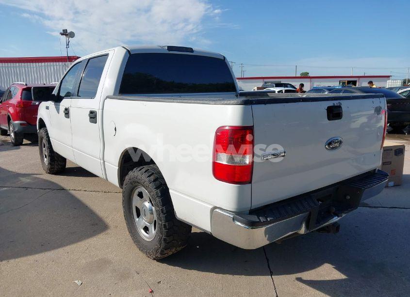 Photo 3 of 2005 Ford F-150 LARIAT/XLT (VIN 1FTPW12545KC75278)