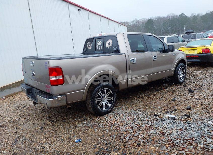 Photo 4 of 2005 Ford F-150 LARIAT/XLT (VIN 1FTPW12545KD04634)