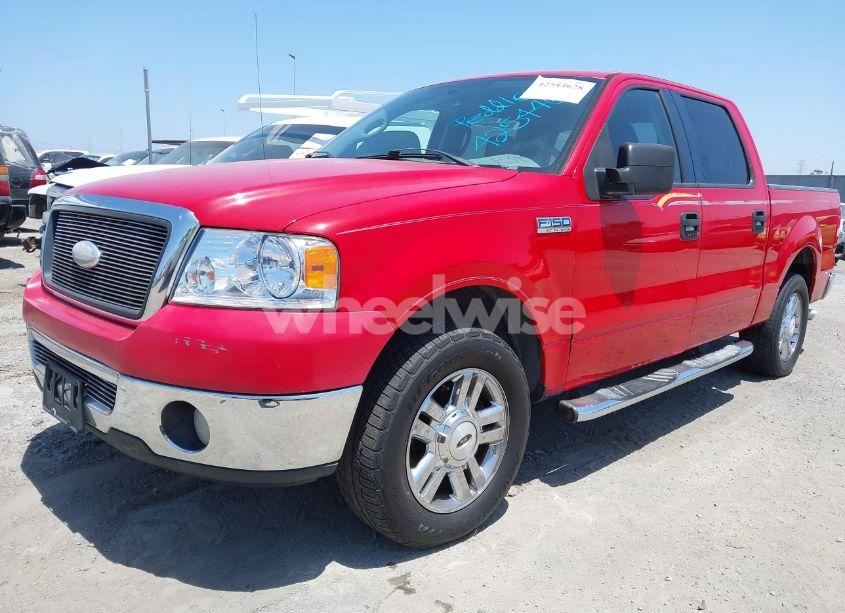 Photo 2 of 2006 Ford F-150 LARIAT/XLT (VIN 1FTPW12546FA98385)