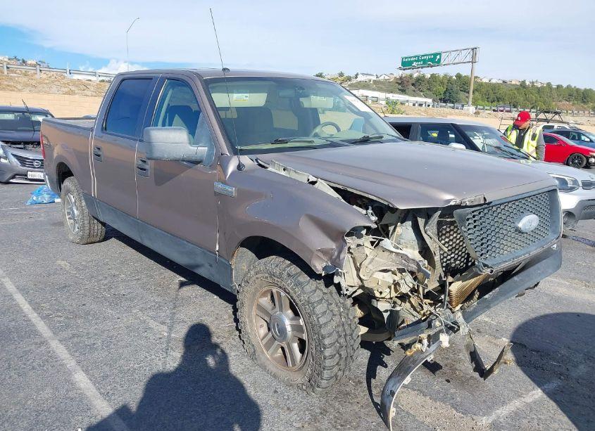 2006 Ford F-150 LARIAT/XLT (VIN 1FTPW12546KD29082) main photo