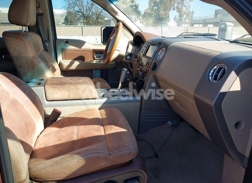 Photo 5 of 2006 Ford F-150 LARIAT/XLT (VIN 1FTPW12546KD97138)