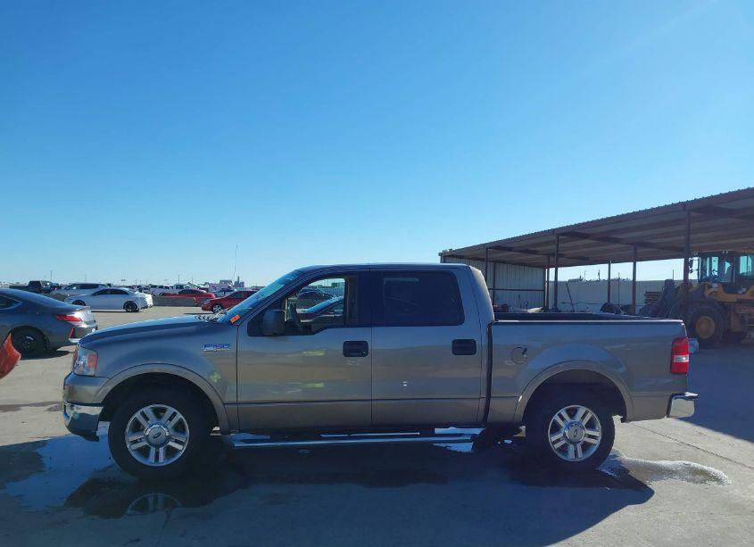 Photo 14 of 2004 Ford F-150 LARIAT/XLT (VIN 1FTPW12554KB29390)