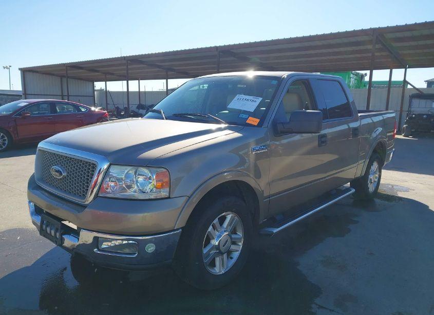 Photo 2 of 2004 Ford F-150 LARIAT/XLT (VIN 1FTPW12554KB29390)