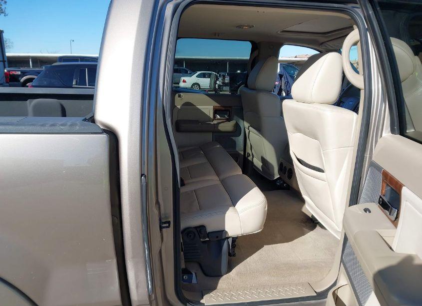 Photo 8 of 2004 Ford F-150 LARIAT/XLT (VIN 1FTPW12554KB29390)