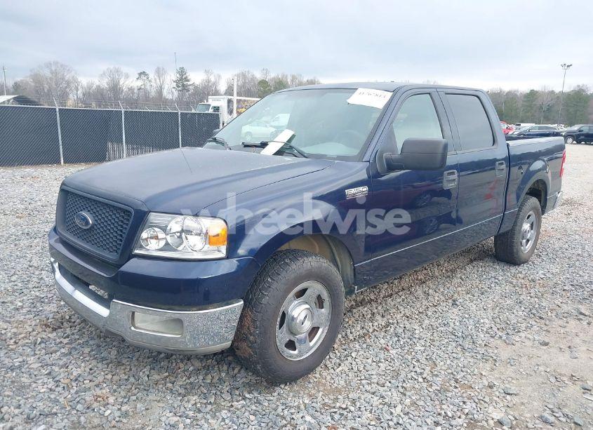 Photo 2 of 2004 Ford F-150 LARIAT/XLT (VIN 1FTPW12554KC79712)