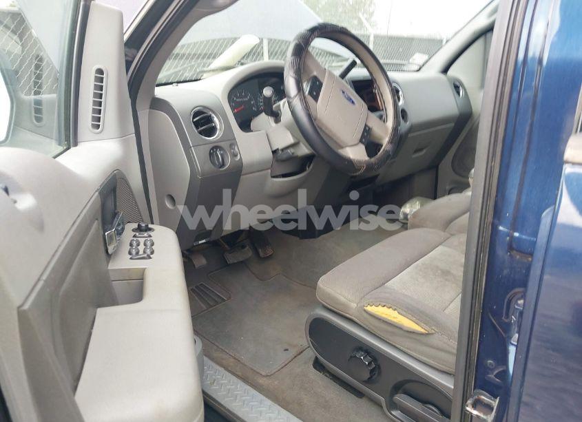 Photo 5 of 2004 Ford F-150 LARIAT/XLT (VIN 1FTPW12554KC79712)