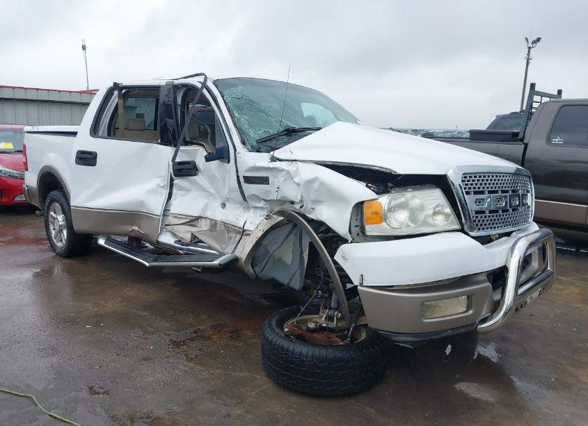 2004 Ford F-150 LARIAT/XLT (VIN 1FTPW12554KD64923) main photo