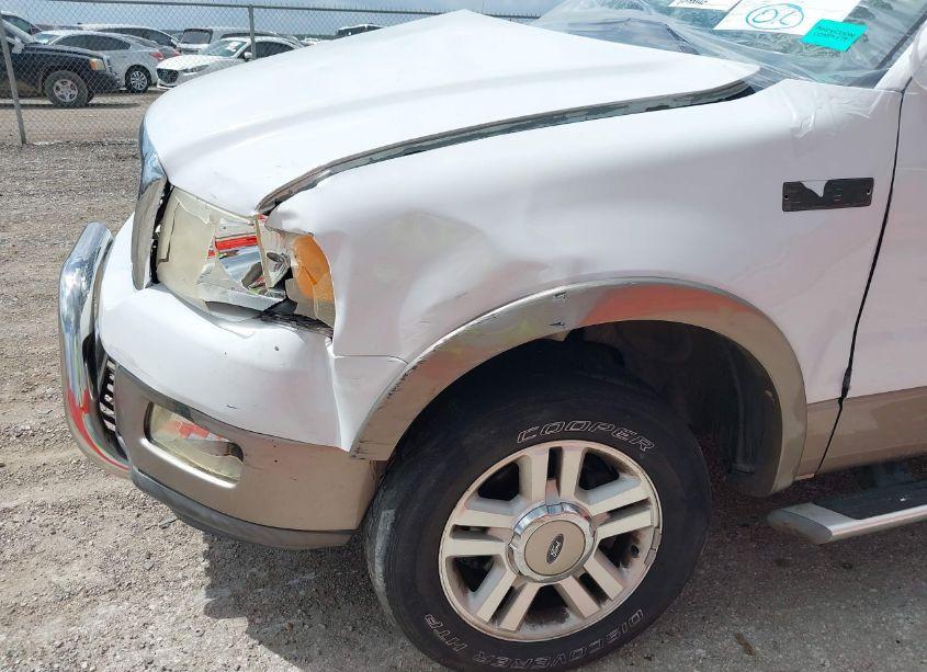 Photo 19 of 2004 Ford F-150 LARIAT/XLT (VIN 1FTPW12554KD64923)