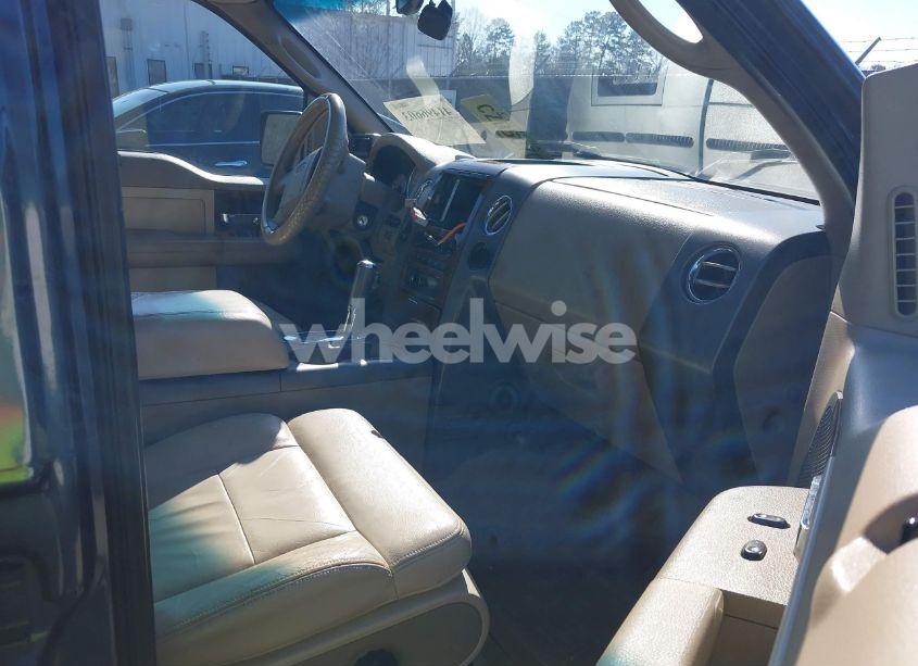 Photo 5 of 2004 Ford F-150 LARIAT/XLT (VIN 1FTPW12554KD92477)