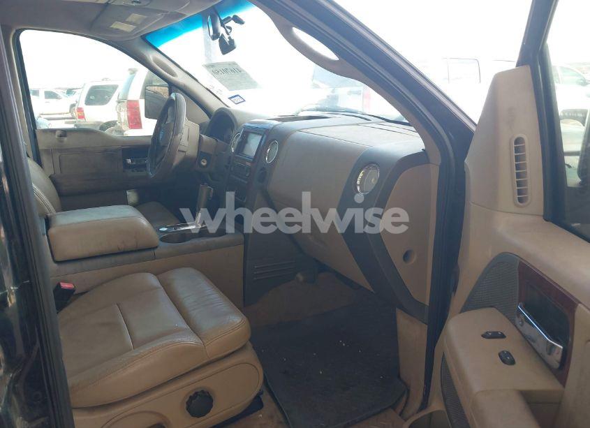 Photo 5 of 2005 Ford F-150 LARIAT/XLT (VIN 1FTPW12555KC57534)