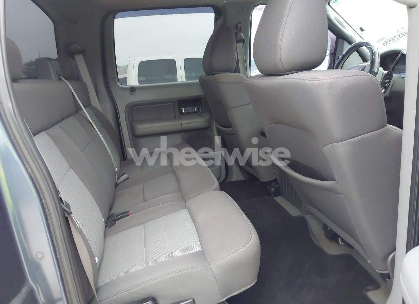 Photo 8 of 2005 Ford F-150 LARIAT/XLT (VIN 1FTPW12555KC64581)