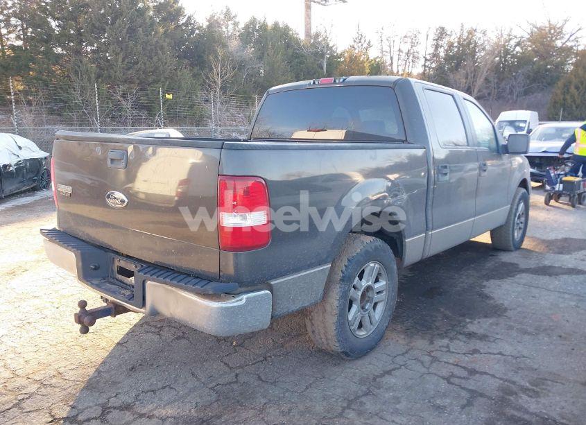 Photo 4 of 2005 Ford F-150 LARIAT/XLT (VIN 1FTPW12555KC75659)