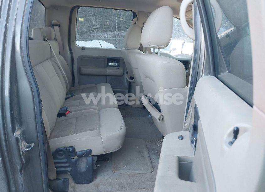 Photo 8 of 2005 Ford F-150 LARIAT/XLT (VIN 1FTPW12555KC75659)