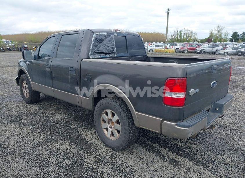 Photo 3 of 2005 Ford F-150 LARIAT/XLT (VIN 1FTPW12555KE71004)