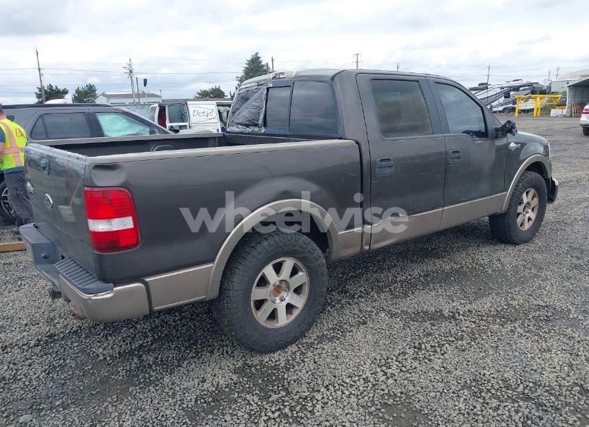 Photo 4 of 2005 Ford F-150 LARIAT/XLT (VIN 1FTPW12555KE71004)