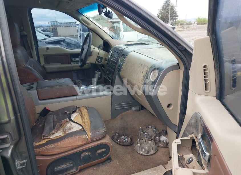 Photo 5 of 2005 Ford F-150 LARIAT/XLT (VIN 1FTPW12555KE71004)