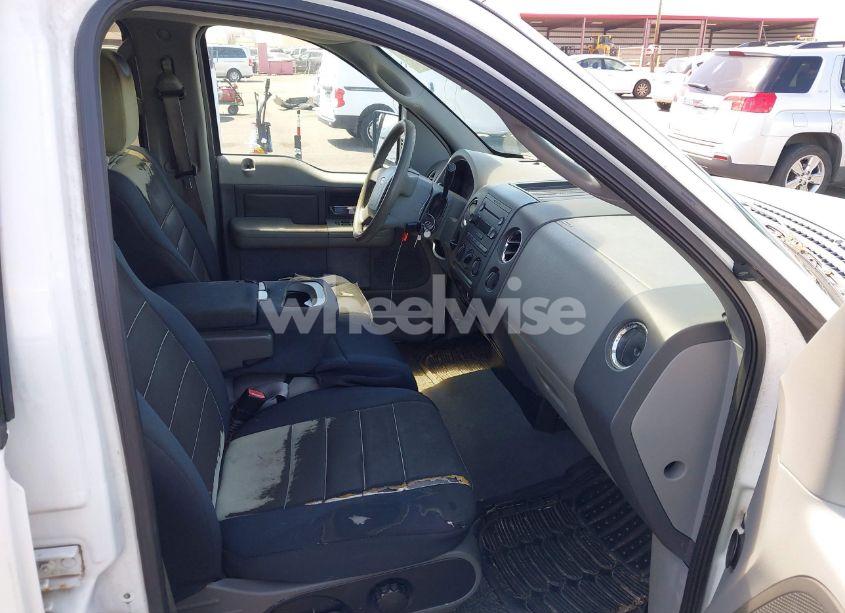 Photo 5 of 2004 Ford F-150 LARIAT/XLT (VIN 1FTPW12564KC57461)