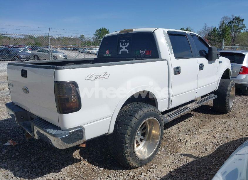 Photo 4 of 2005 Ford F-150 LARIAT/XLT (VIN 1FTPW12565KC18080)