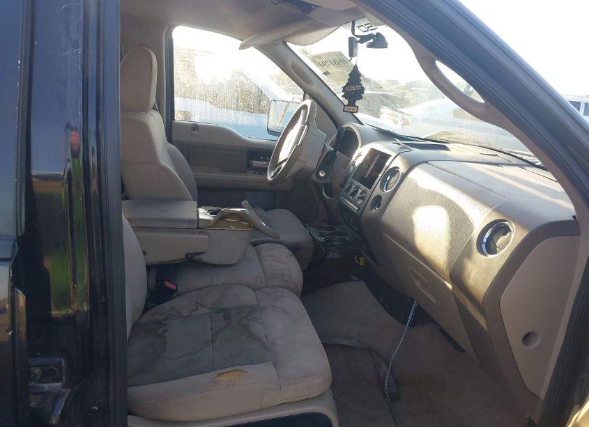 Photo 5 of 2005 Ford F-150 LARIAT/XLT (VIN 1FTPW12565KC66775)