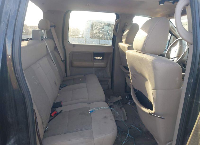 Photo 8 of 2005 Ford F-150 LARIAT/XLT (VIN 1FTPW12565KC66775)