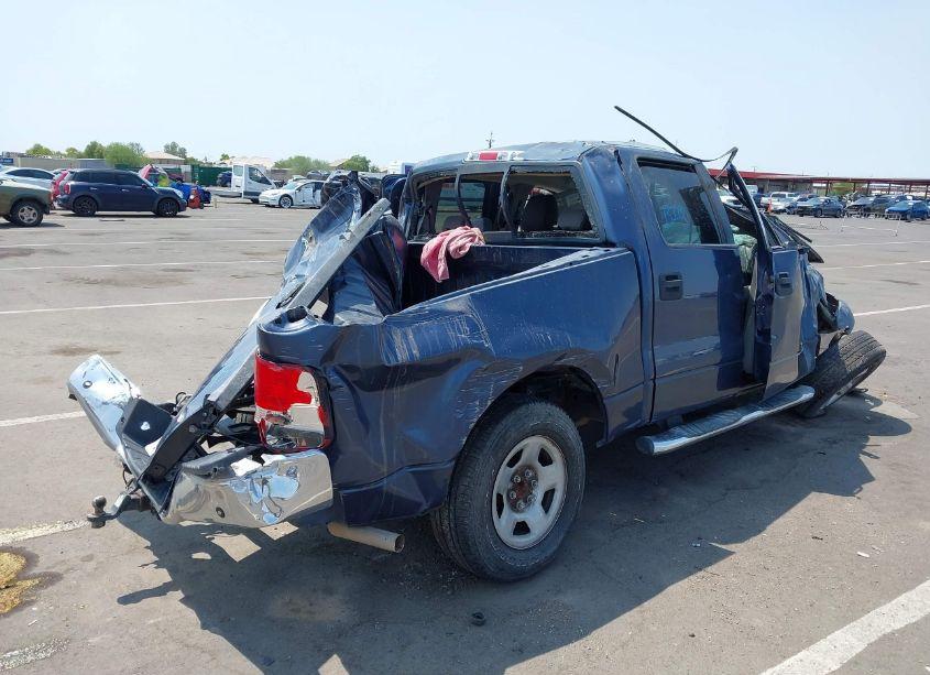 Photo 4 of 2006 Ford F-150 LARIAT/XLT (VIN 1FTPW12566KB29823)