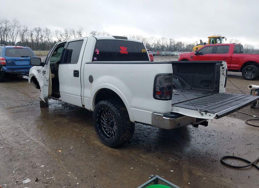 Photo 3 of 2004 Ford F-150 LARIAT/XLT (VIN 1FTPW12574KB74055)