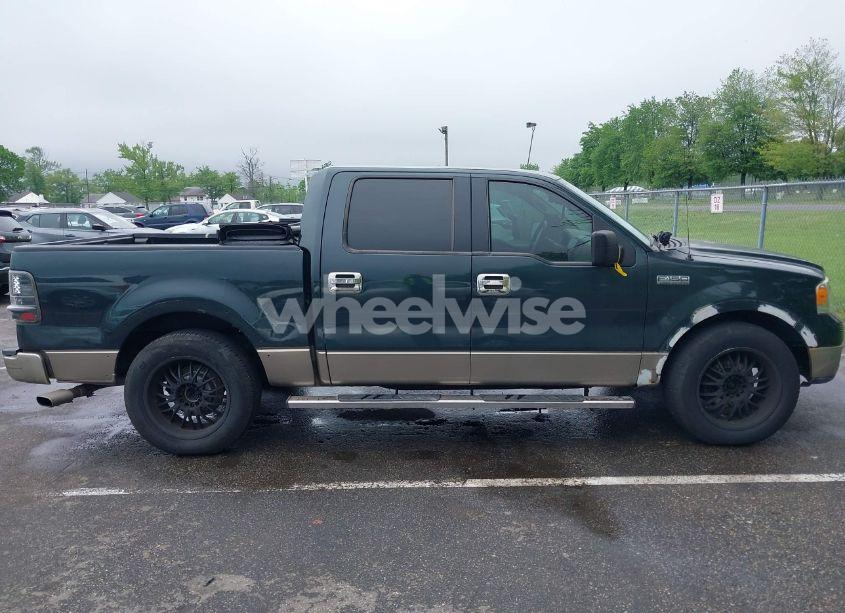 Photo 13 of 2004 Ford F-150 LARIAT/XLT (VIN 1FTPW12574KC02677)