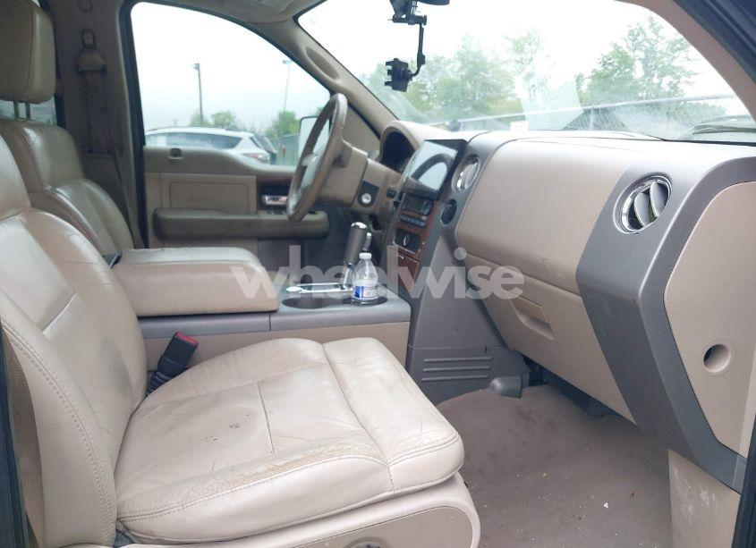 Photo 5 of 2004 Ford F-150 LARIAT/XLT (VIN 1FTPW12574KC02677)