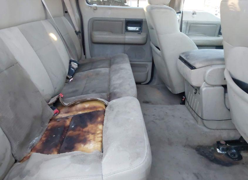 Photo 8 of 2004 Ford F-150 LARIAT/XLT (VIN 1FTPW12574KC08317)