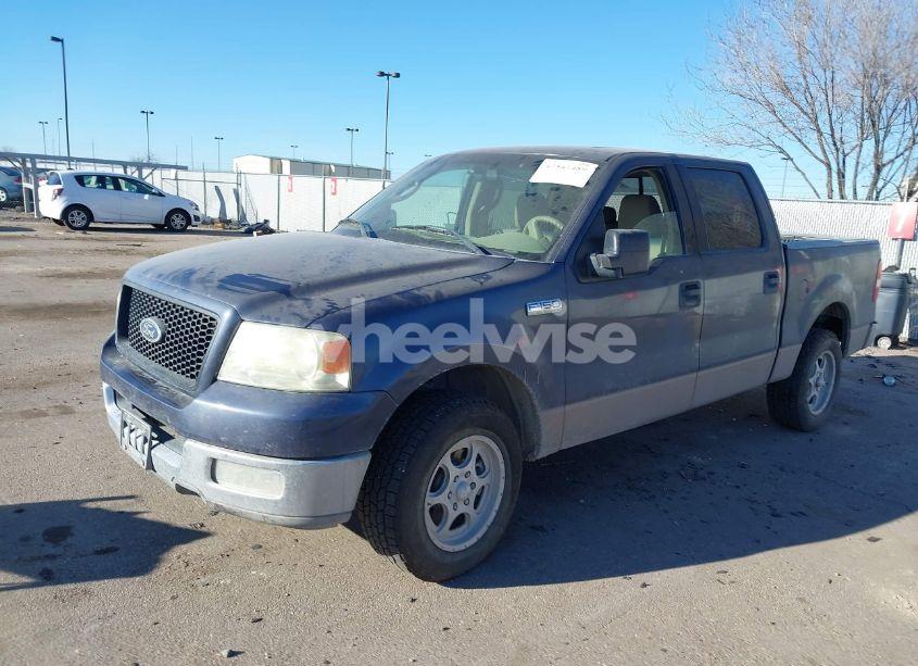 Photo 2 of 2004 Ford F-150 LARIAT/XLT (VIN 1FTPW12574KC55931)
