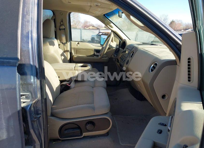 Photo 5 of 2004 Ford F-150 LARIAT/XLT (VIN 1FTPW12574KC55931)