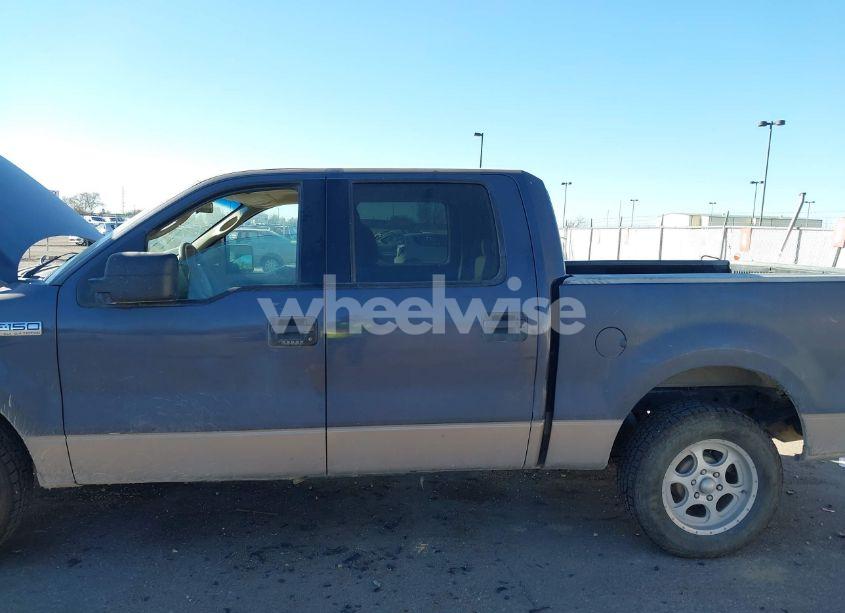 Photo 6 of 2004 Ford F-150 LARIAT/XLT (VIN 1FTPW12574KC55931)