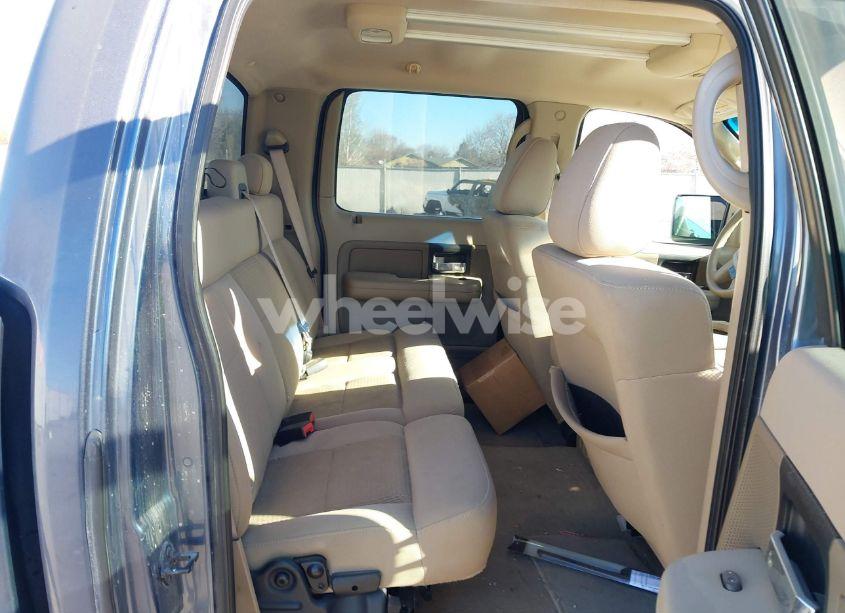 Photo 8 of 2004 Ford F-150 LARIAT/XLT (VIN 1FTPW12574KC55931)