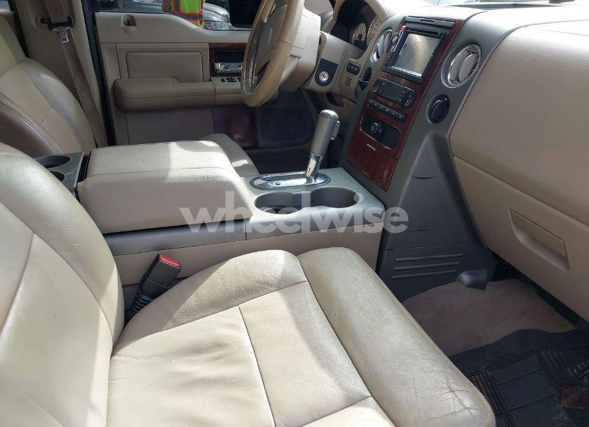 Photo 5 of 2005 Ford F-150 LARIAT/XLT (VIN 1FTPW12575FB31068)