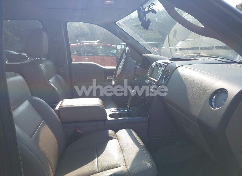 Photo 5 of 2005 Ford F-150 LARIAT/XLT (VIN 1FTPW12575KD47090)